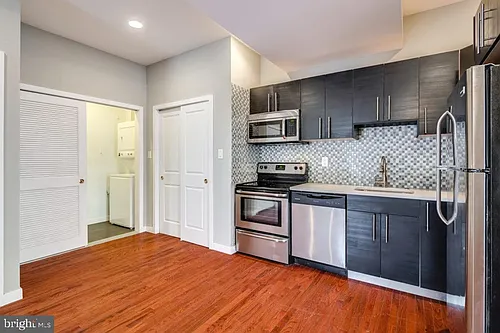 301 Market St #2 Photo 1