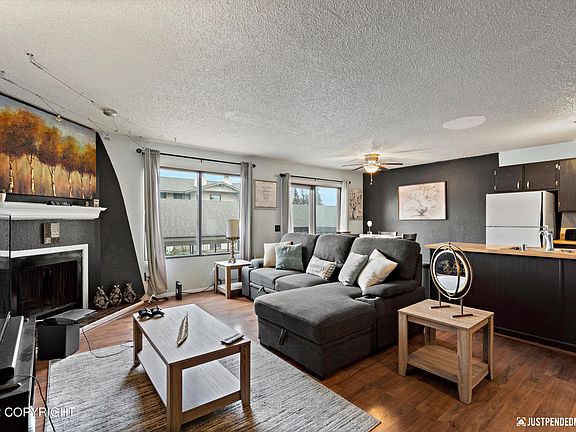 3rd image of 6110 E 12th Ave #B8