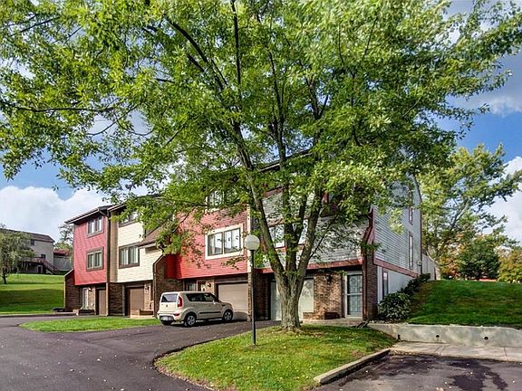 2nd image of 6124 Persimmon Tree Ct