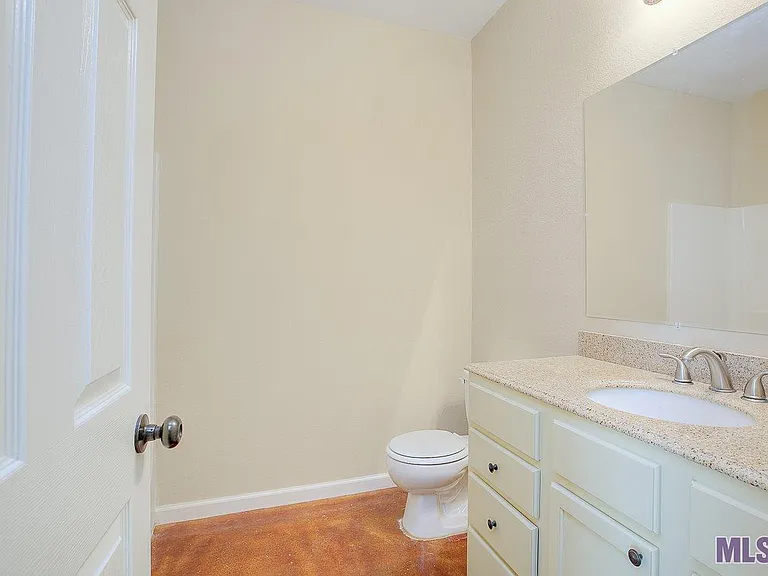 3514 Yorkfield Dr — Photo 3