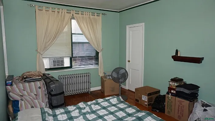 Sold by Akam Sales and Brokerage | media 20