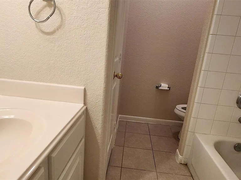 9710 Fieldbloom Ln — Photo 9