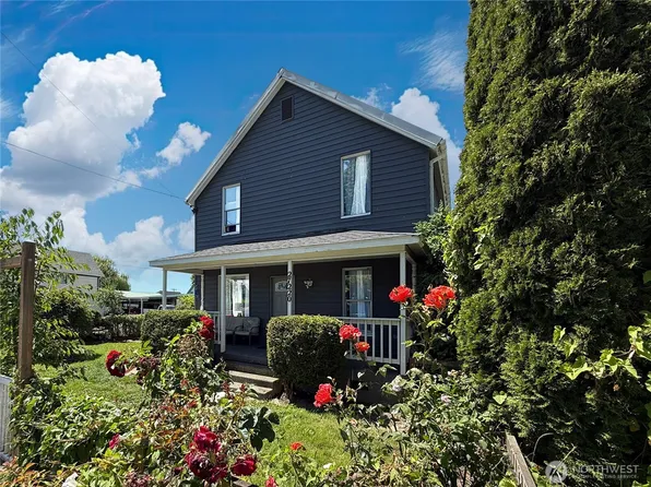 27220 102nd Avenue NW, Stanwood, WA 98292