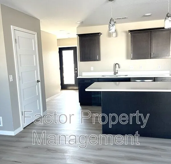 3130 Scotch Ln — Photo 5