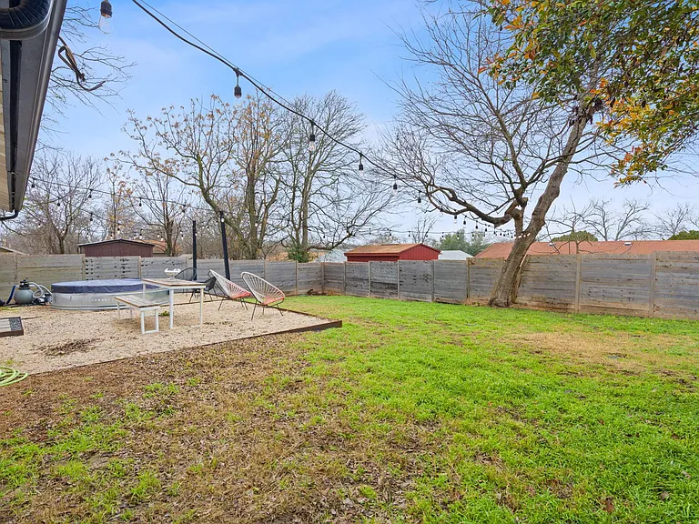 7106 Colony Park Dr — Photo 20