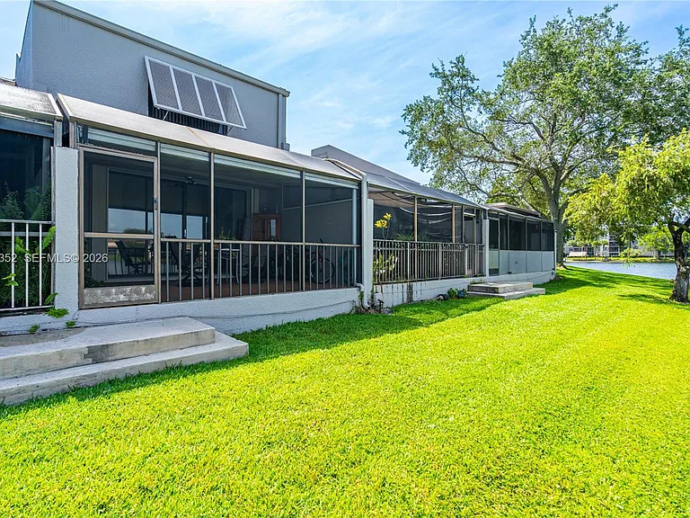 1424 NW 113th Way — Photo 28