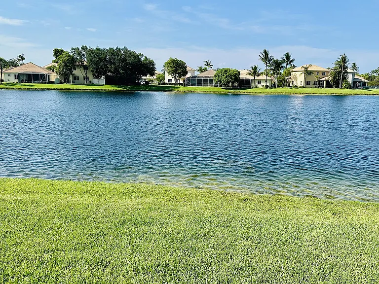 8601 Mangrove Cay — Photo 37
