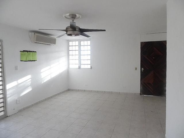 2nd image of 156-13 Calle 428