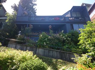 1525 Grand Ave, Seattle, WA 98122