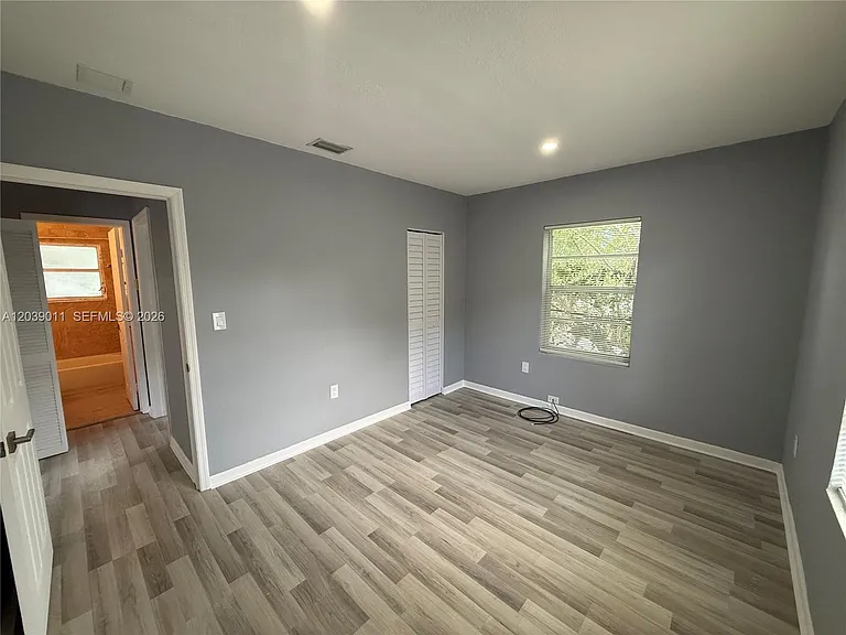 426 NE 77th Street Rd #4 — Photo 11