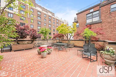 40-50 East 10th Street