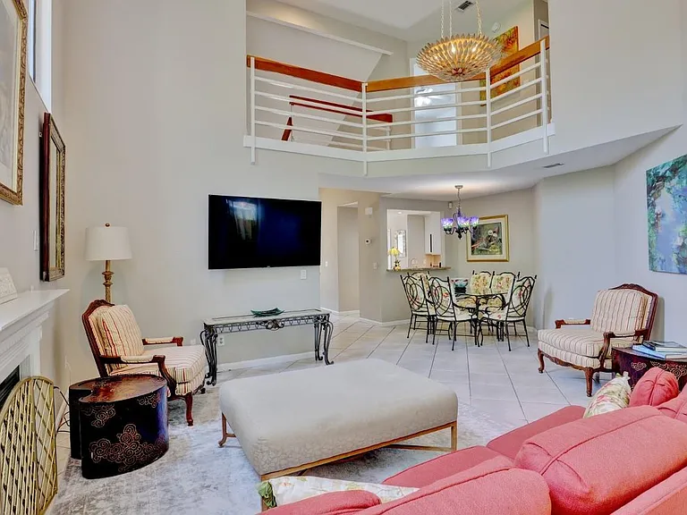 5 Loggerhead Ln — Photo 1