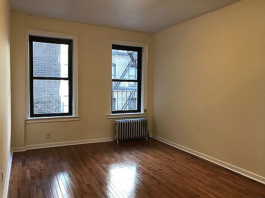 4th image of 901 Washington Ave APT 2G