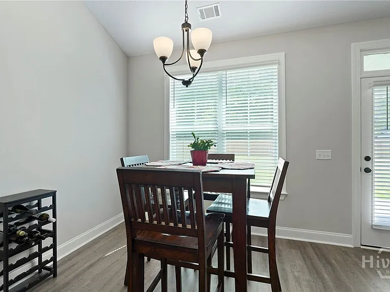 138 Sams Dr — Photo 10