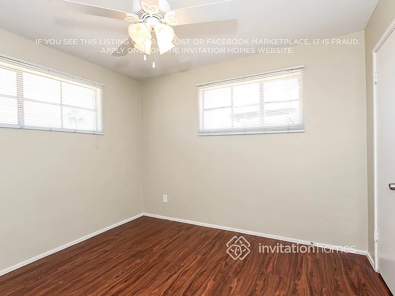 8835 N 29th Ave — Photo 16