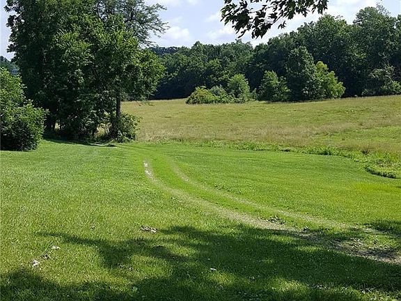 3rd image of 1519 County Road 605