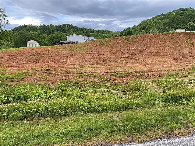 1st image of 55 Poplar Top Ln