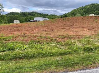 55 Poplar Top Ln, Hendersonville, NC 28792