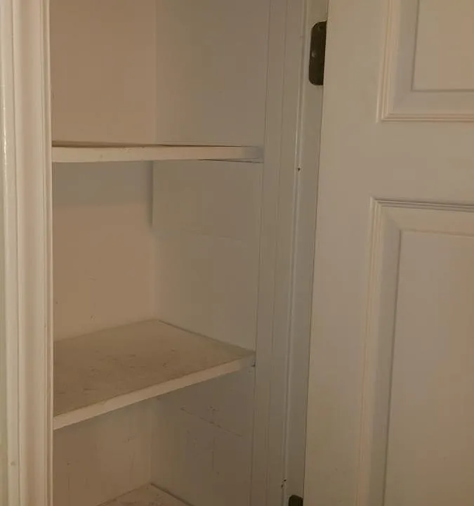 Linen closet. - Upperfloor