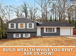 3963 Rockey Valley Dr, Conley, GA 30288