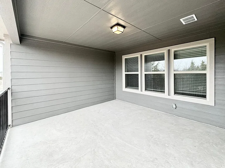7837 Bayside Dr — Photo 21