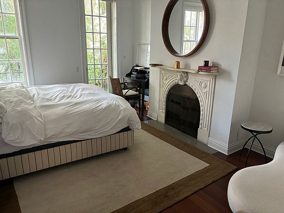 2nd image of 353 E 19th St #D2