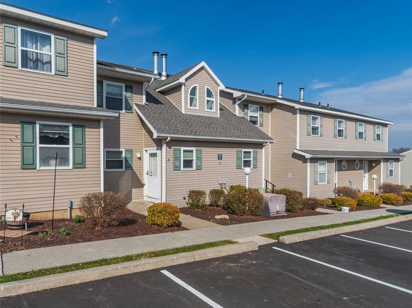 99 Boniface Dr APT 1C