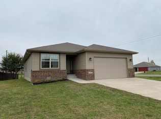 1202 Roland Ave, Joplin, MO 64804