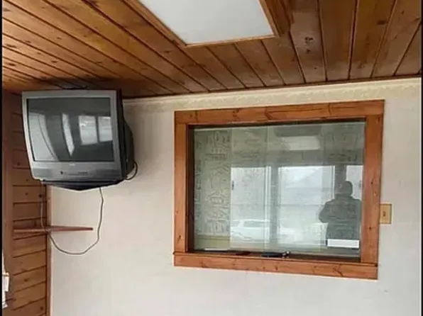 (undisclosed Address), Anderson, IN 46013