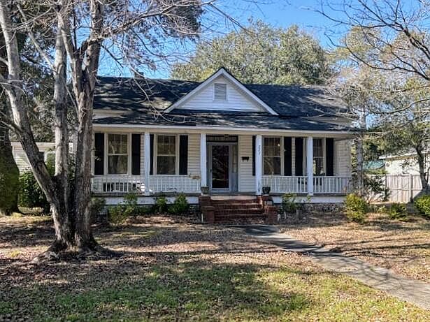 1st image of 227 N Church St