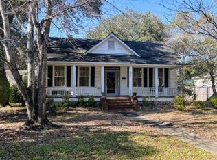 227 N Church St, Manning, SC 29102