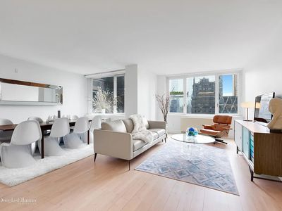 322 W 57th St APT 41M1, New York, NY, 10019