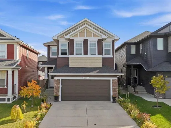 375 W Evanston Way NW, Calgary, AB T3P 0P7