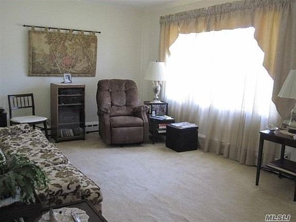 2nd image of 1750 Midland Dr