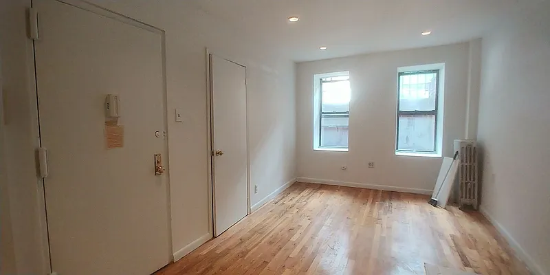 Rented by GPA Realty | media 4