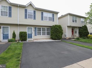 133 Megan Cir, Chalfont, PA 18914