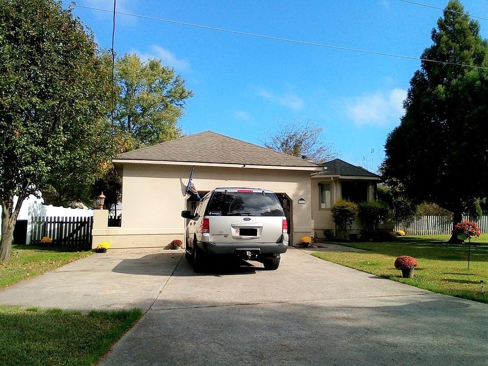 1st image of 324 Thelmar Ln
