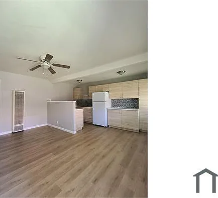748 Lampasas Ave #2