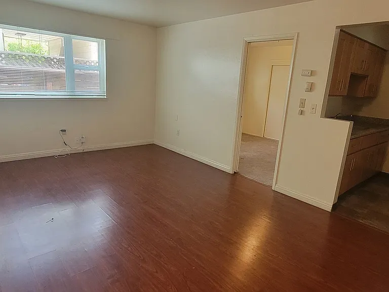1932 Haste St #1 — Photo 5