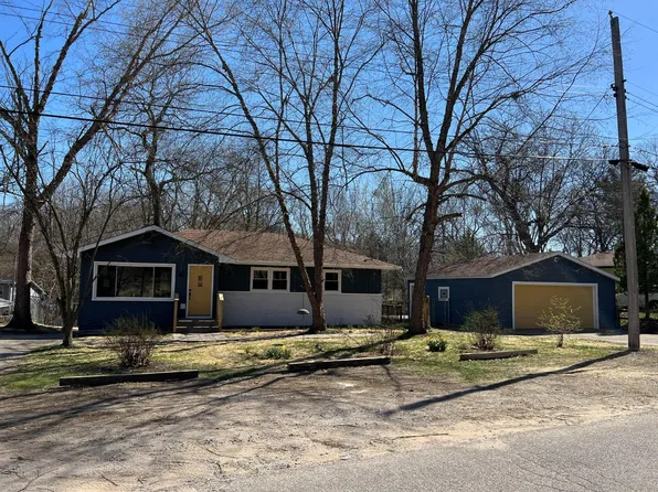 9015 Juniper Ave, Gary, IN 46403