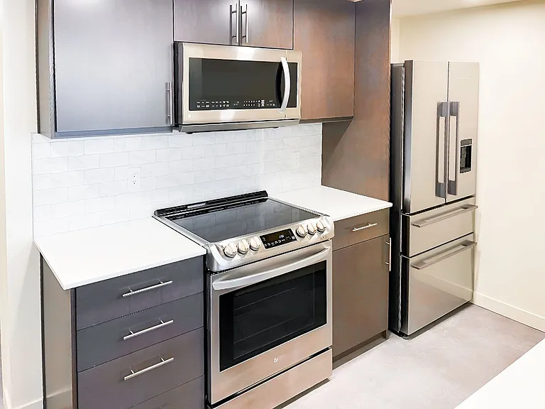 Bell View Apartments — Photo 121