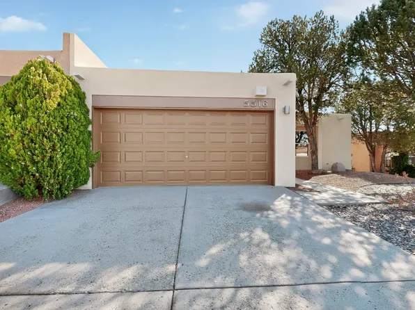 5516 Amistad Rd NE, Albuquerque, NM 87111