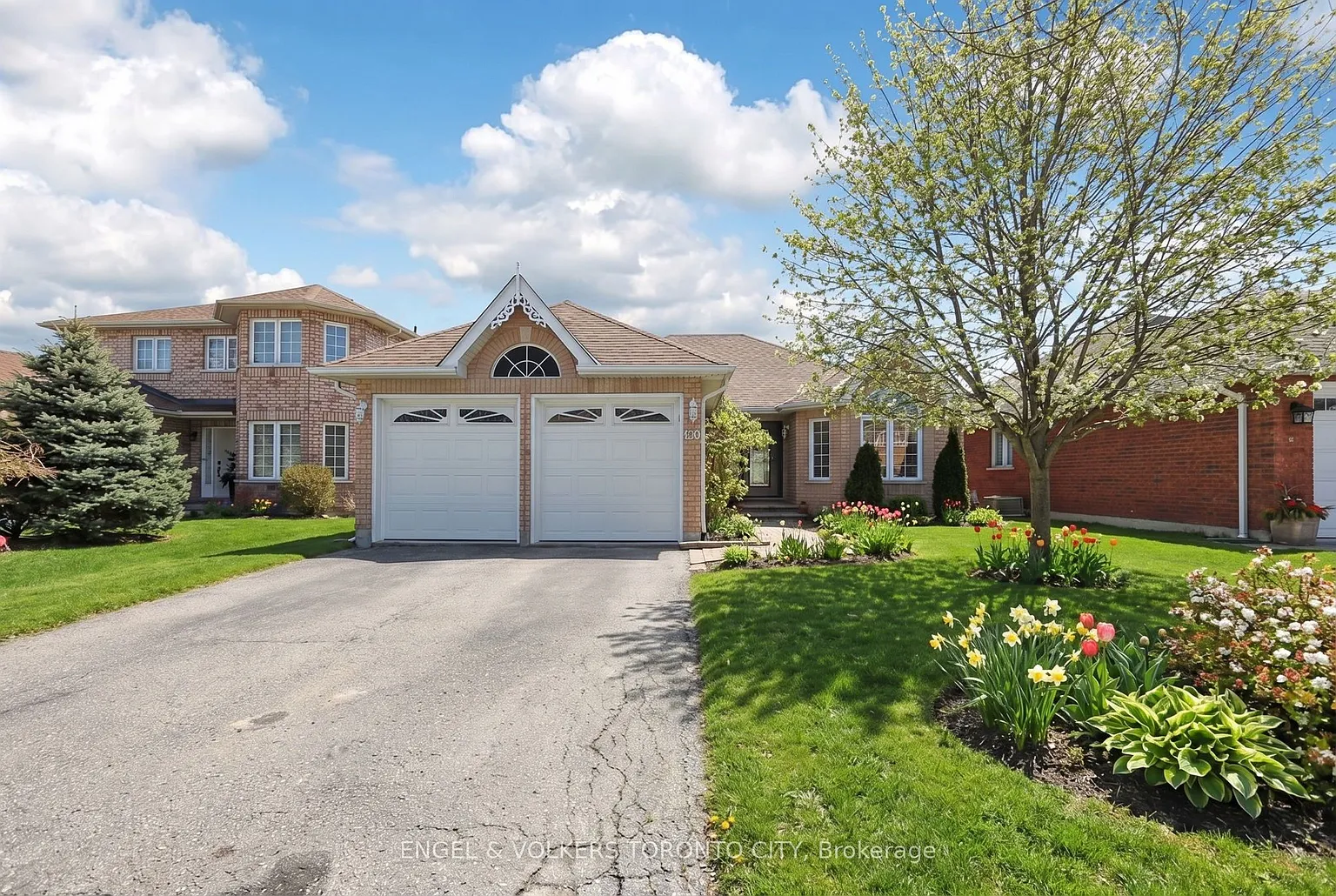 130 Metcalfe Dr photo 1