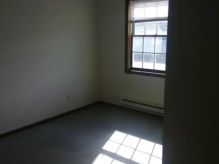 402 Timberlane Dr #1 — Photo 6