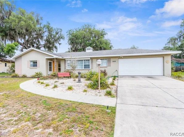 209 S Ebb Way, Inverness, FL 34450