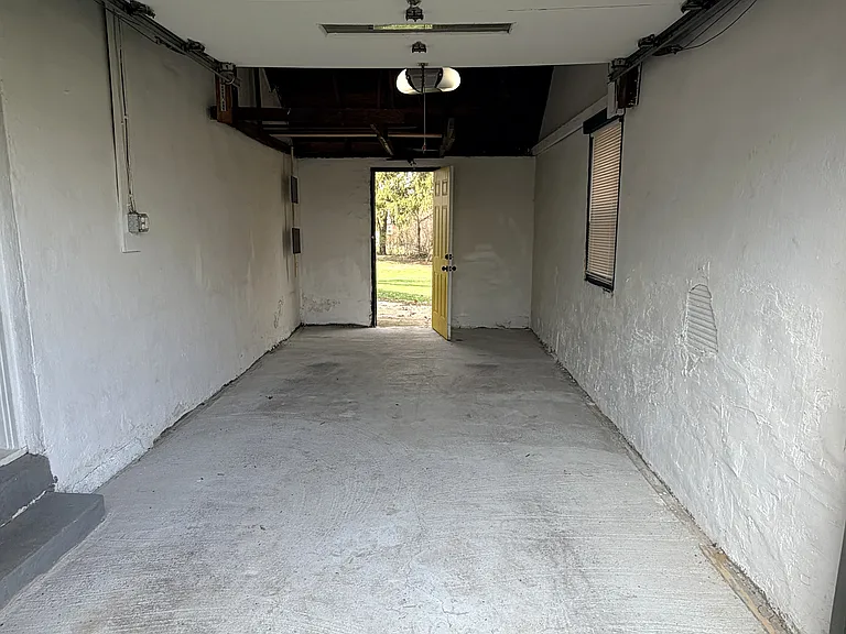 32 Gertrude Ave — Photo 15