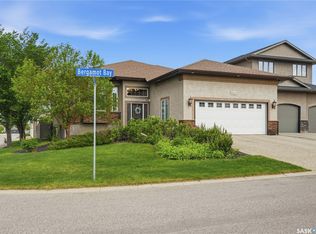 4501 E Bergamot Bay, Regina, SK S4V1M8
