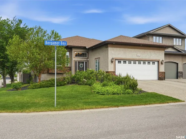 4501 Bergamot Bay E, Regina, SK S4V 1M8