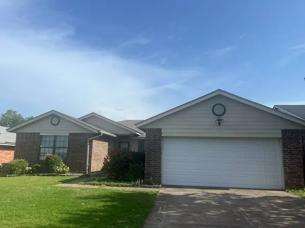 10824 Ashton Ter, Midwest City, OK 73130