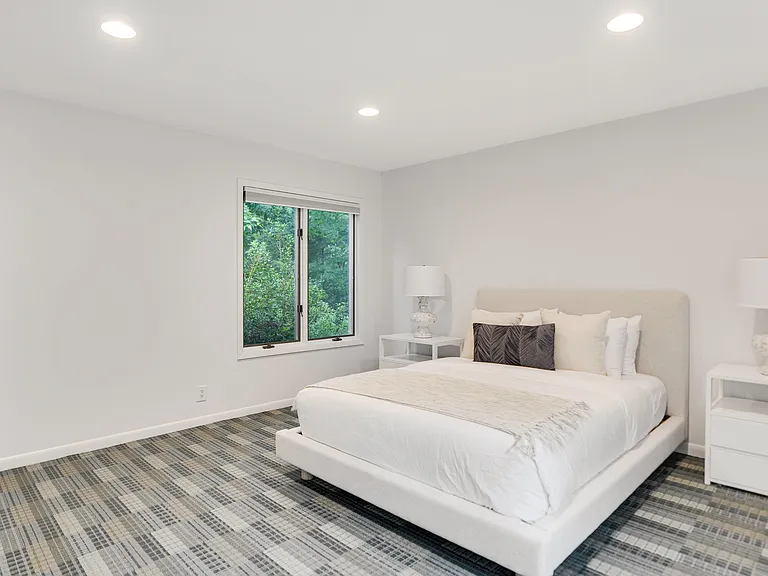 24 Saddle Ln — Photo 7